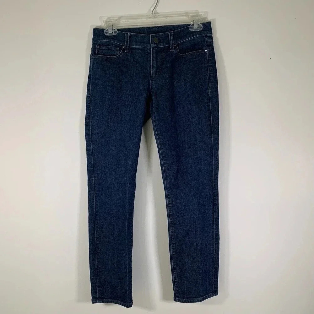 Ann Taylor Jeans Women’s Size 2 Dark Wash Modern Fit Skinny Jeans Low Rise